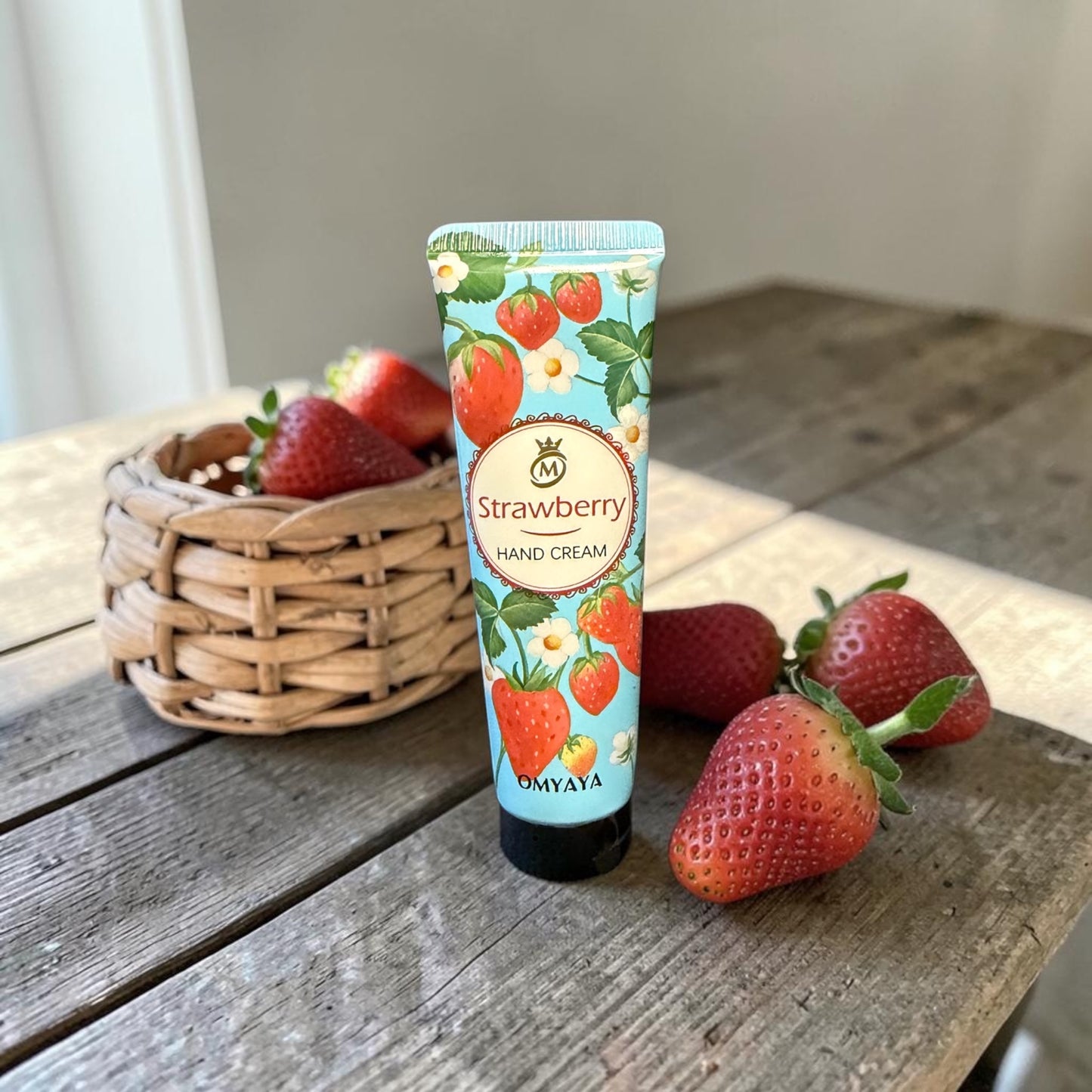 Strawberry Handcreme – Fruchtige Frische für deine Hände