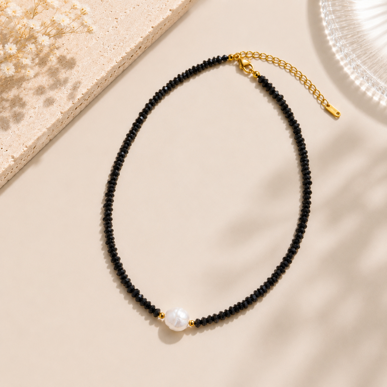 Midnight Pearl Kette – Vergoldeter Edelstahl mit echter Süßwasserperle