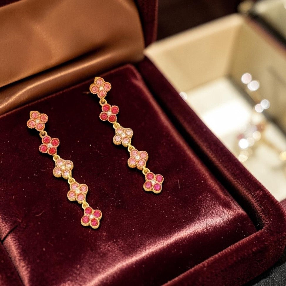 Cherry Blossom Ohrringe – romantischer Glamour zum Verlieben