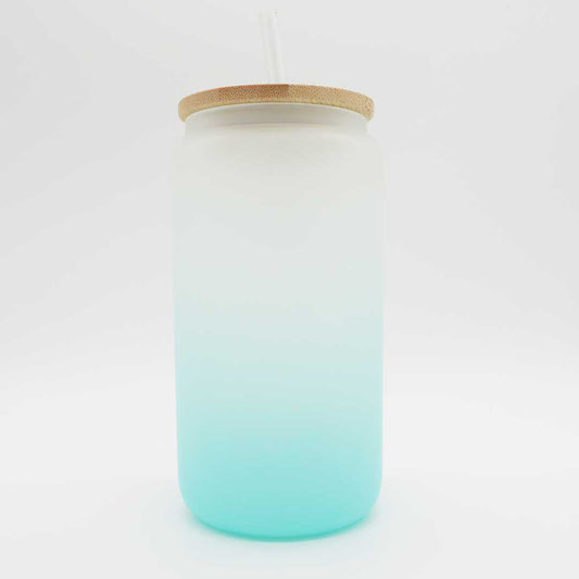 Mattes Farbverlauf-Trinkglas 450 ml – stilvoll & personalisierbar (türkis)