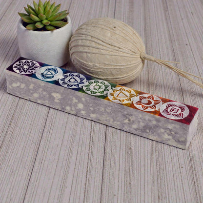 Räucherstäbchenhalter „Chakra-Parade"